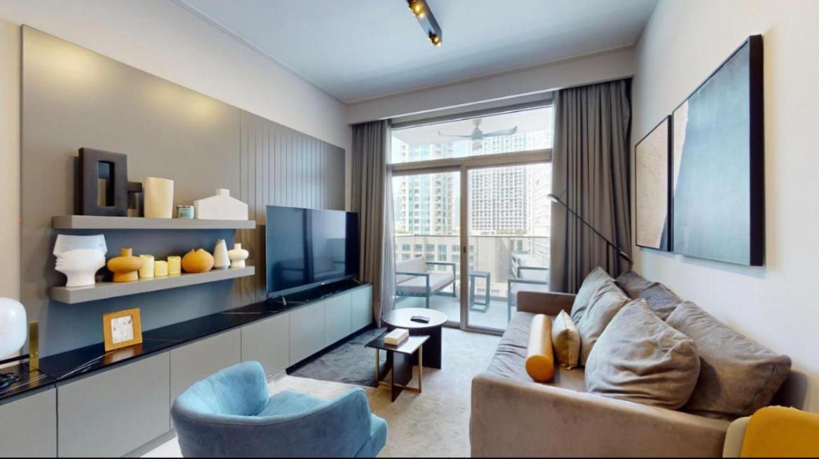 Apartment Luxury 2 Bedroom With View-dubai Business Bay *