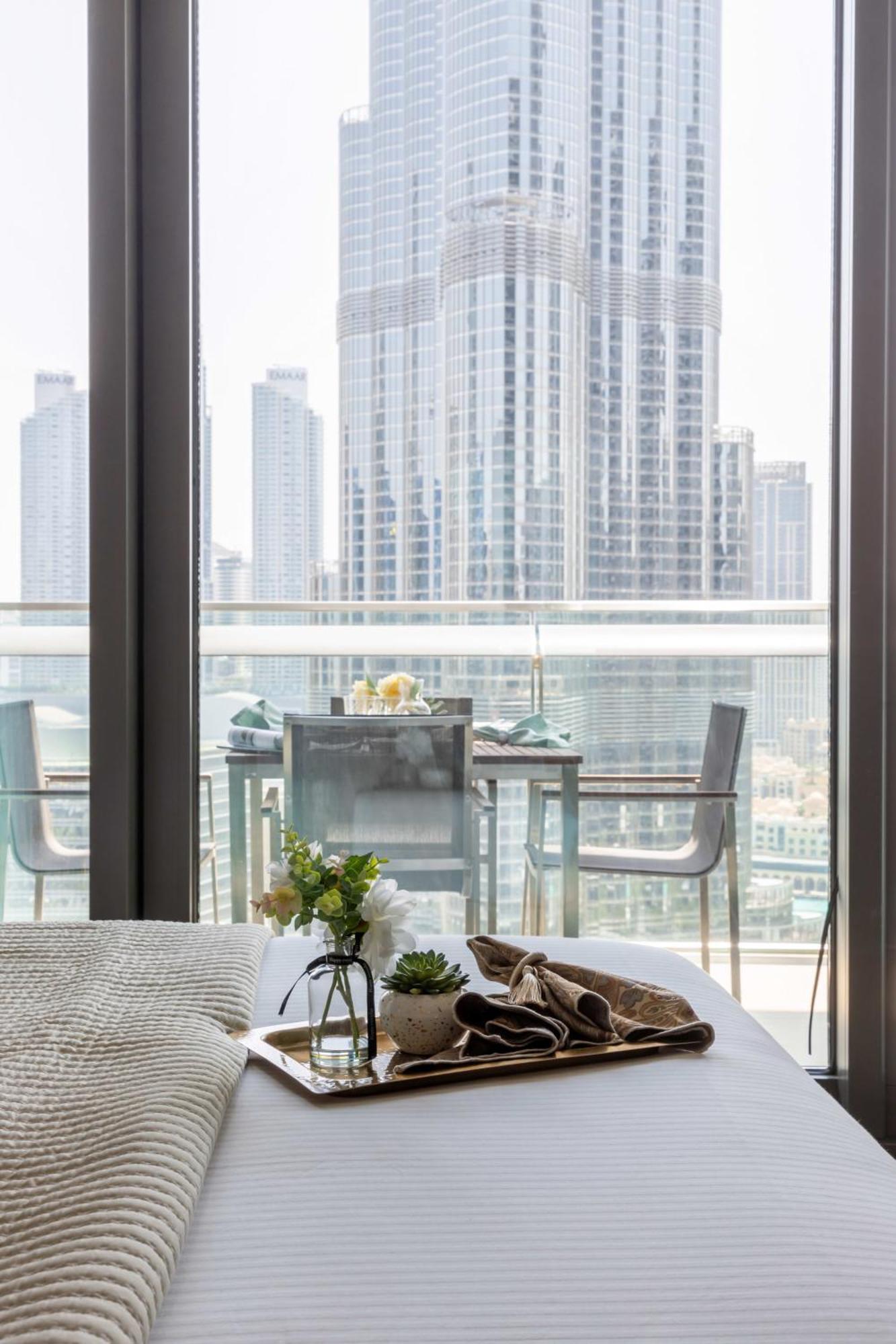 Apartment Frank Porter - Burj Vista Dubai