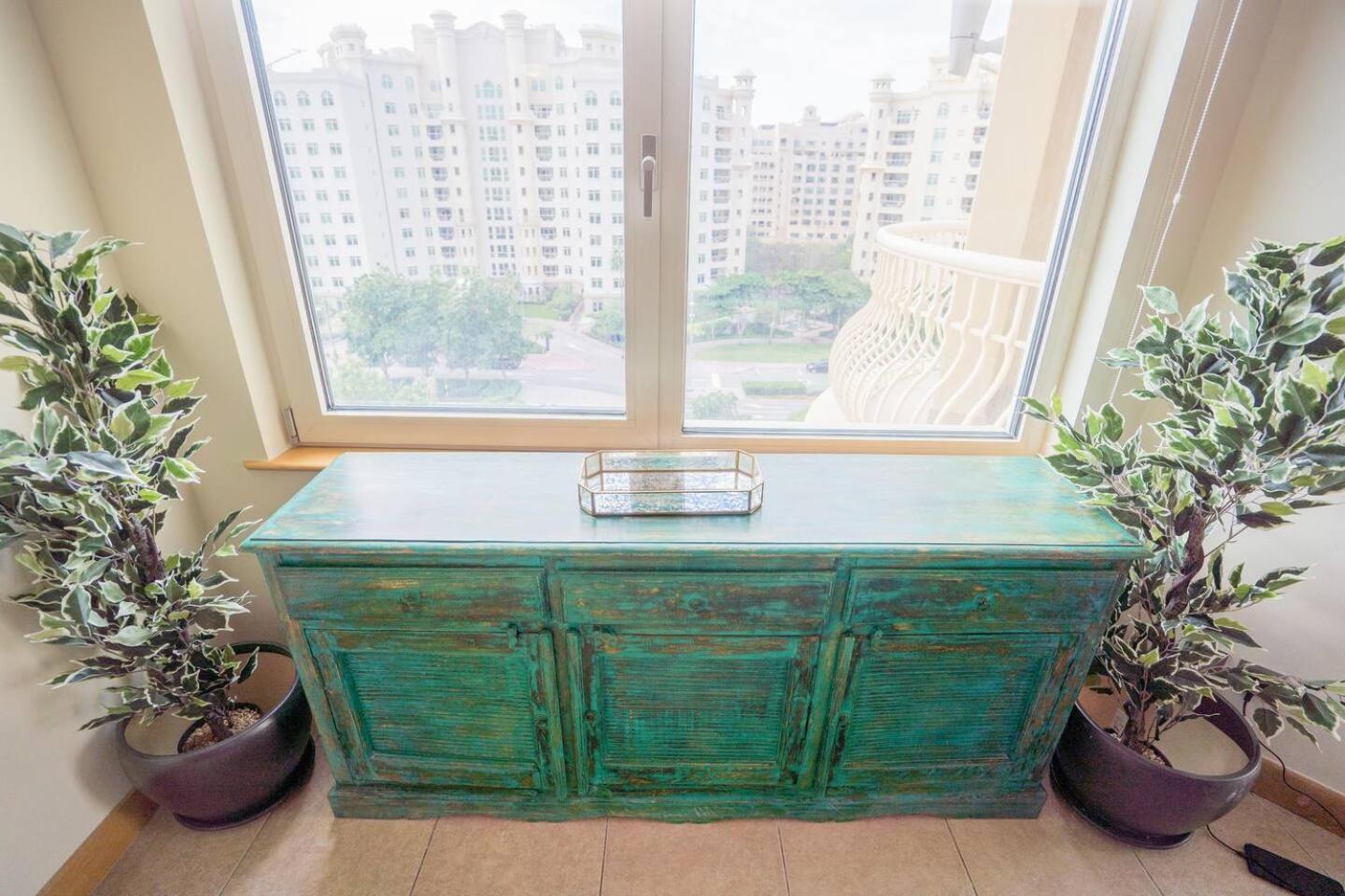 Daire Luxury 4br - Palm Jumeriah - Club Access