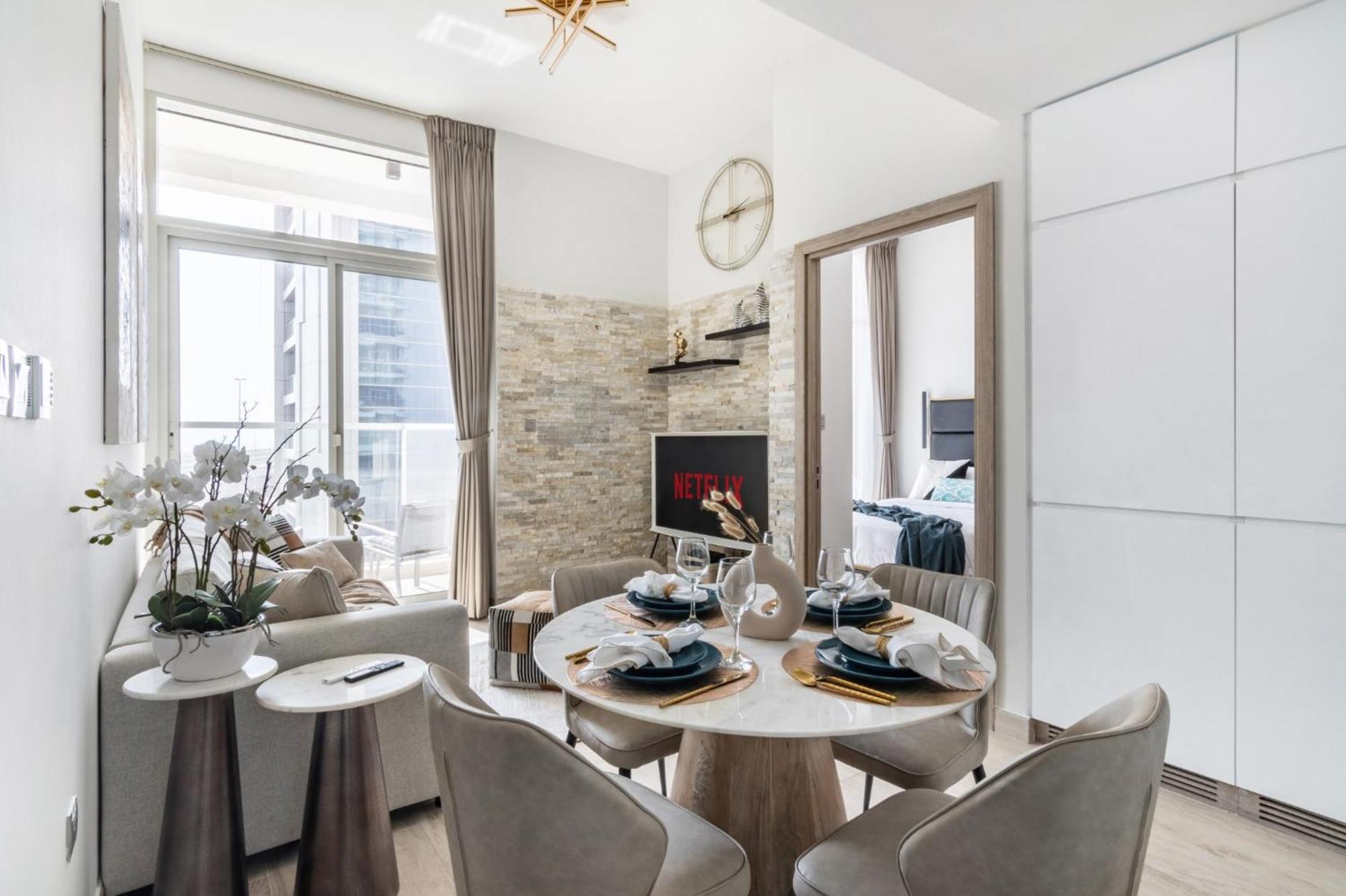 Exquisite 1 Bdr In The Heart Of Marina- One Tower