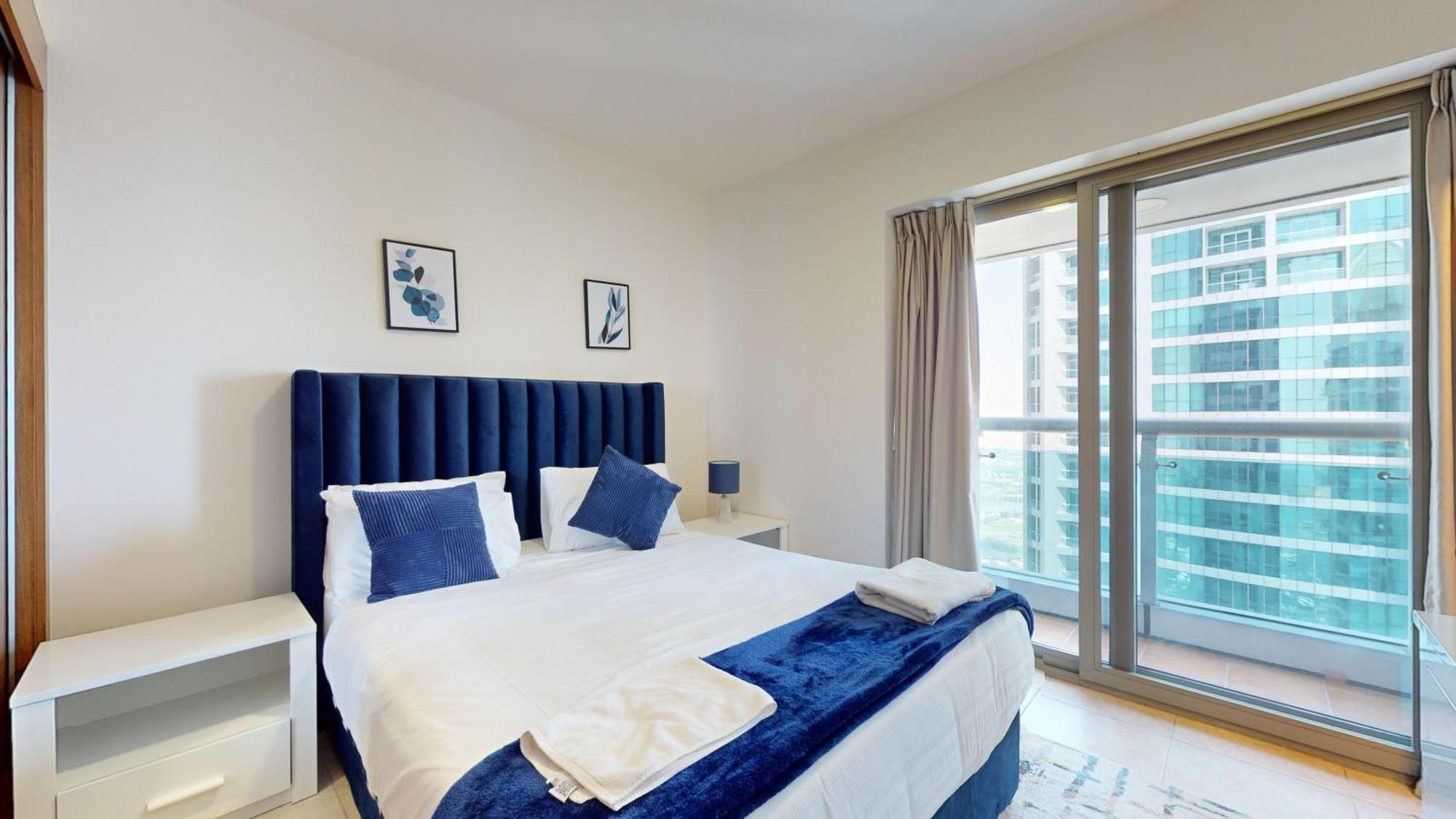 Apartment 50 Percent Offer ! Iconic Princess Tower ! 64th Floor ! Sea View & Marina Walk View ! 3min To Marina Beach & Tram ! Spacious *