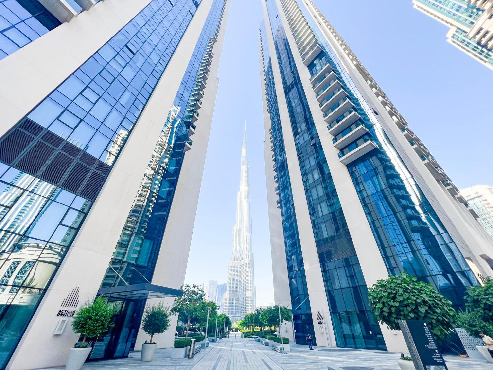 Apartment Downtown Luxury - Stunning Burj Khalifa View - 5 Minutes Walk To Mall *