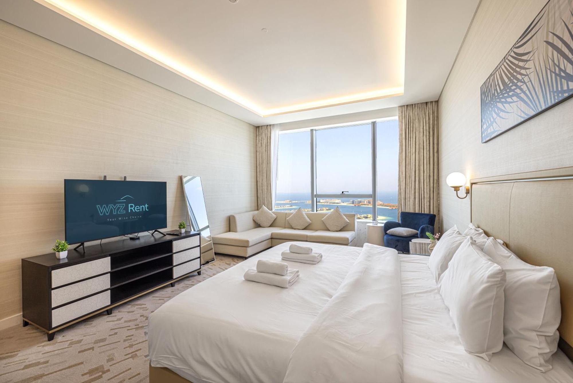 Apartment Opulent In Palm Tower With Sea View *