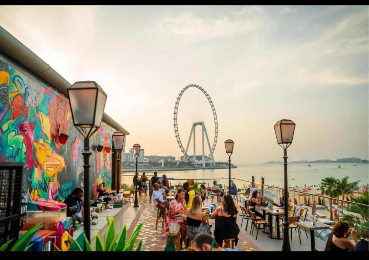 Hostel Jumeirah Beach View Premium