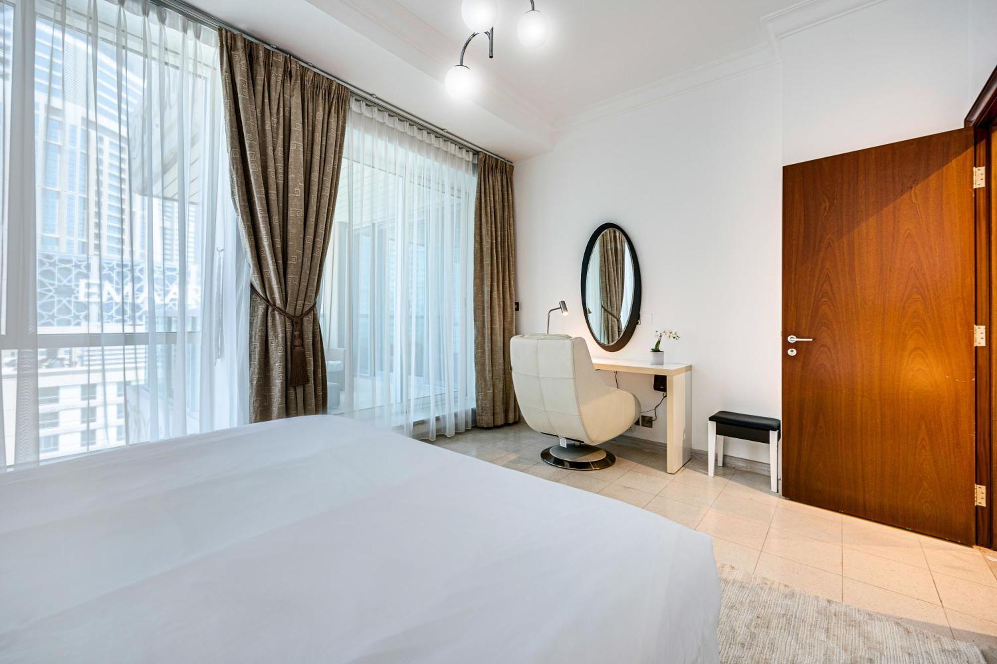 Apartment Breathtaking Marina View In Al Murjan *