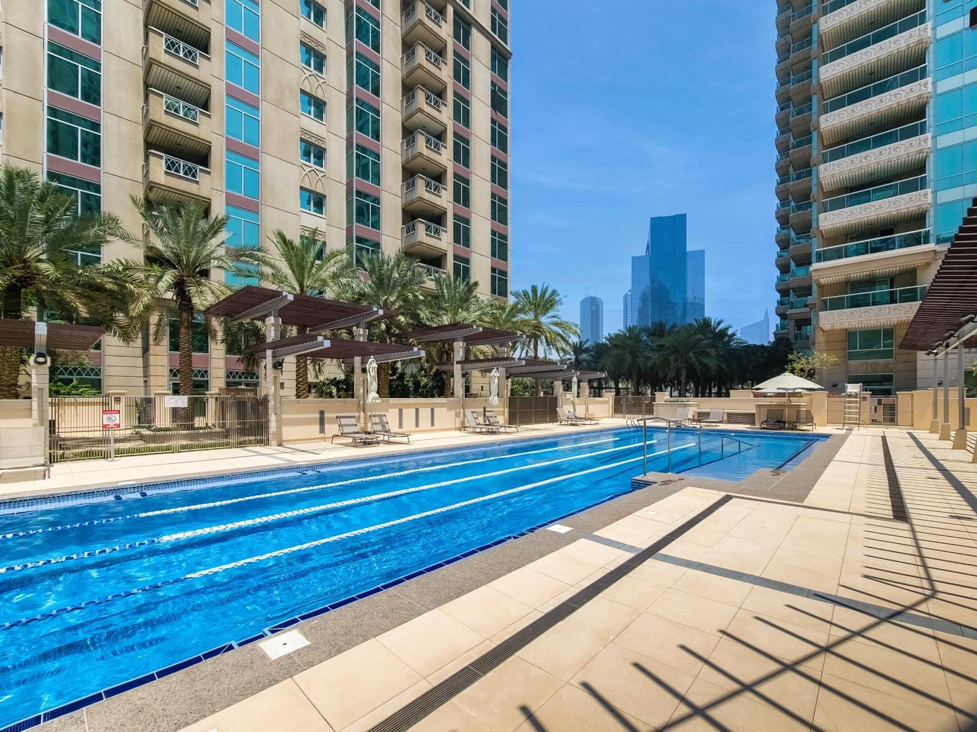 Apartment Breathtaking Marina View In Al Murjan *