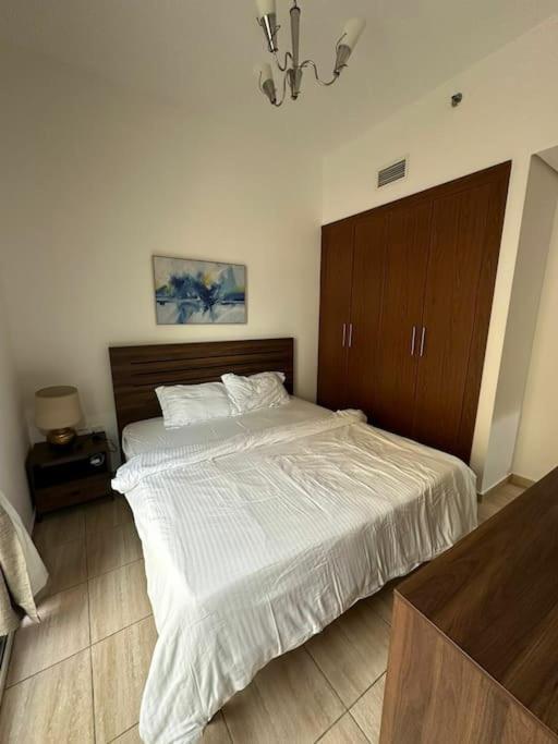 One Private Bathroom Tub Gym Free Parking Dubai