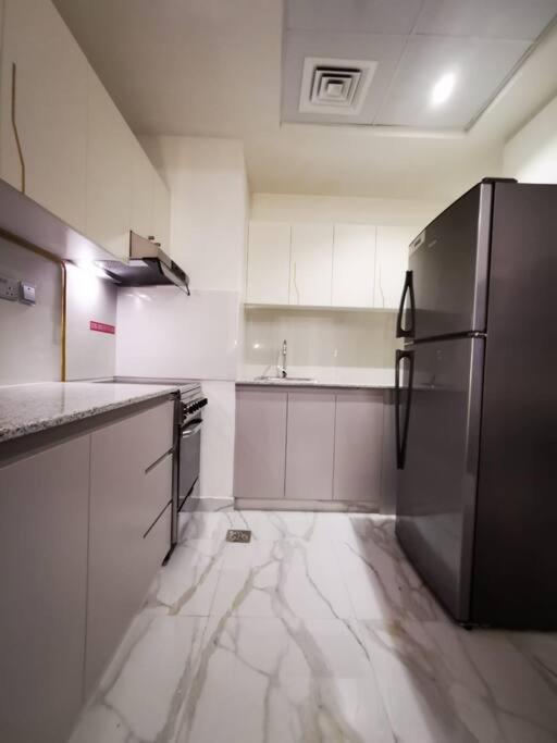 Holiday home 208 Amazing 2 Bedroom With Burj Khalifa & Canal View *