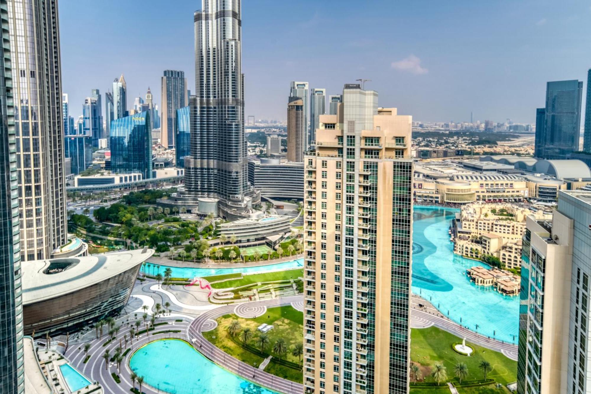 Apartment Downtown Luxury - Stunning Burj Khalifa View - 5 Minutes Walk To Mall Dubai