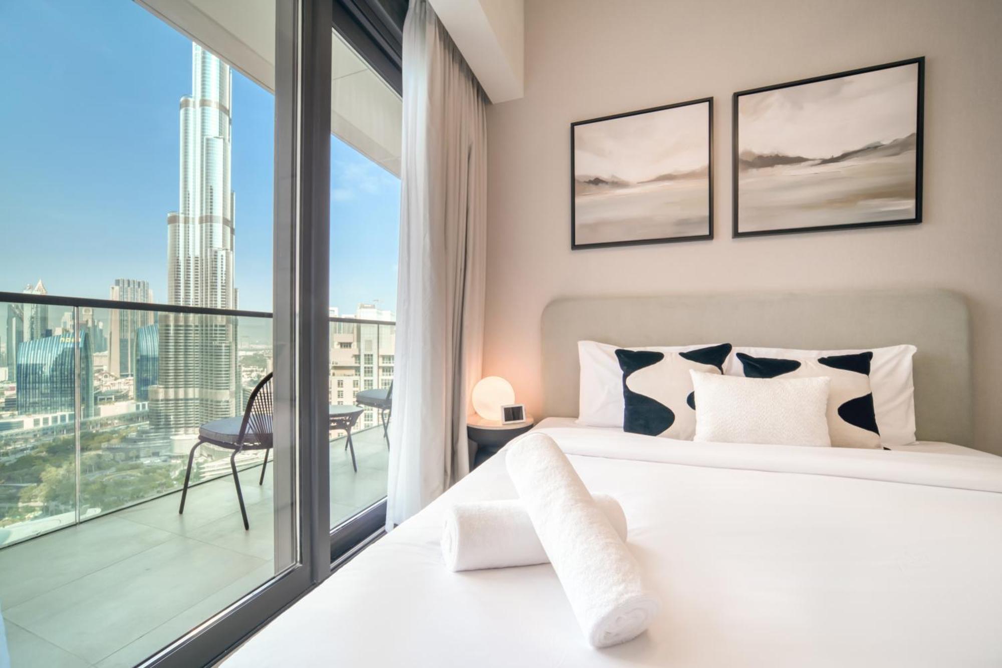 Apartment Downtown Luxury - Stunning Burj Khalifa View - 5 Minutes Walk To Mall Dubai