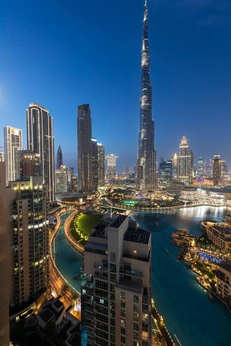 First Class 2br Incredible Burj Khalifa View