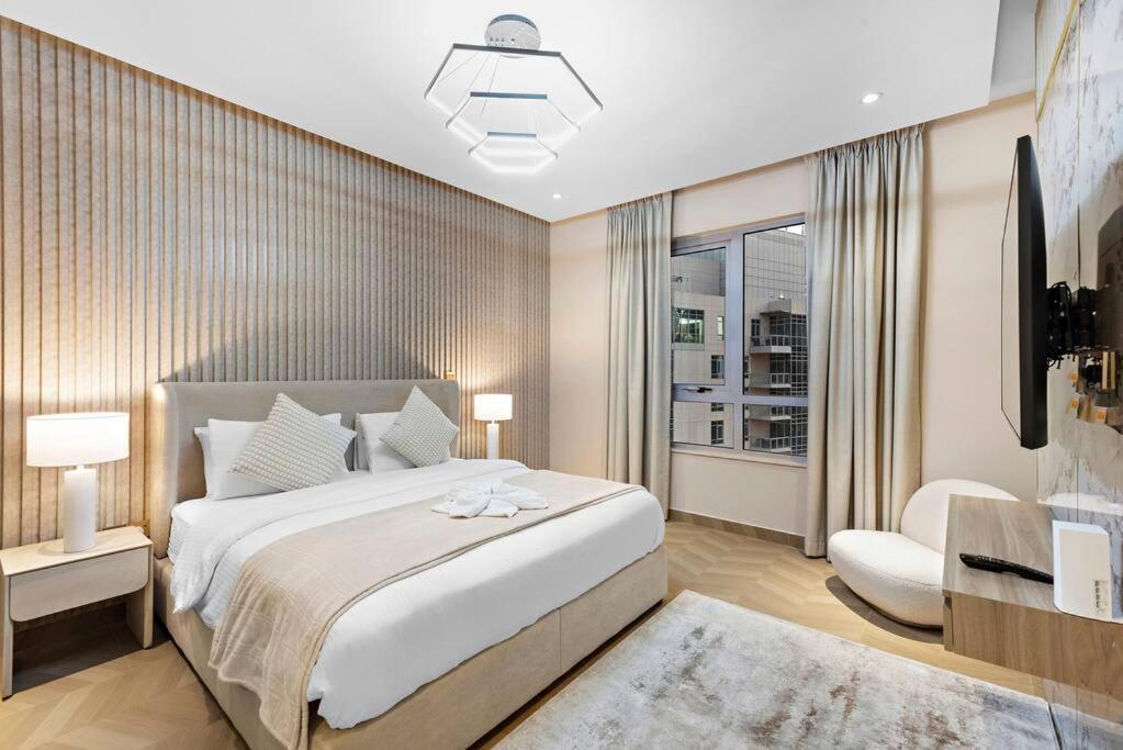Apartment First Class 2br Incredible Burj Khalifa View *
