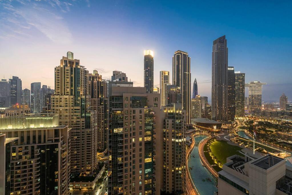 Apartment First Class 2br Incredible Burj Khalifa View *