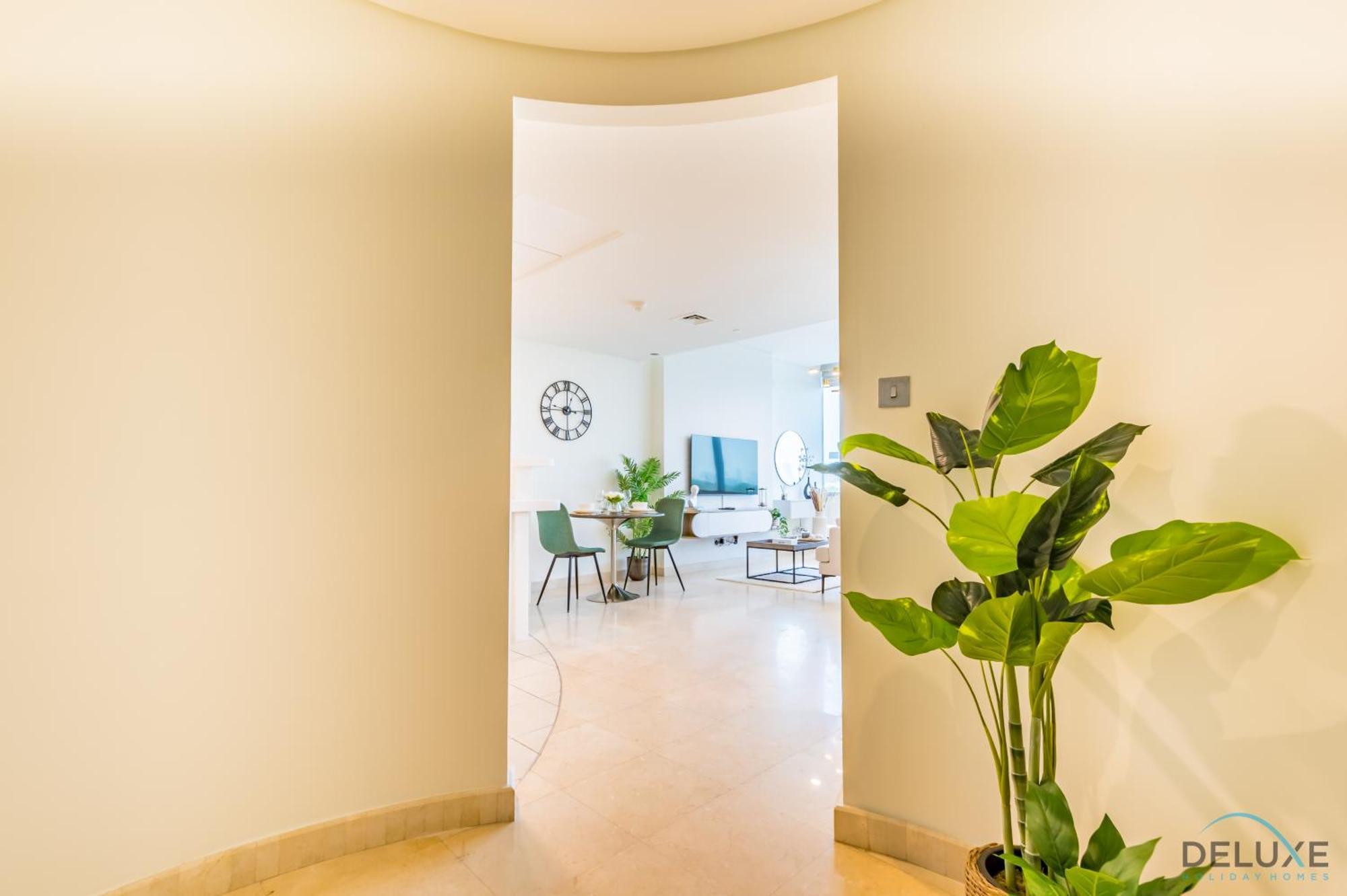 Apartment Limited Time Stylish With Great Amenities By Deluxe Homes