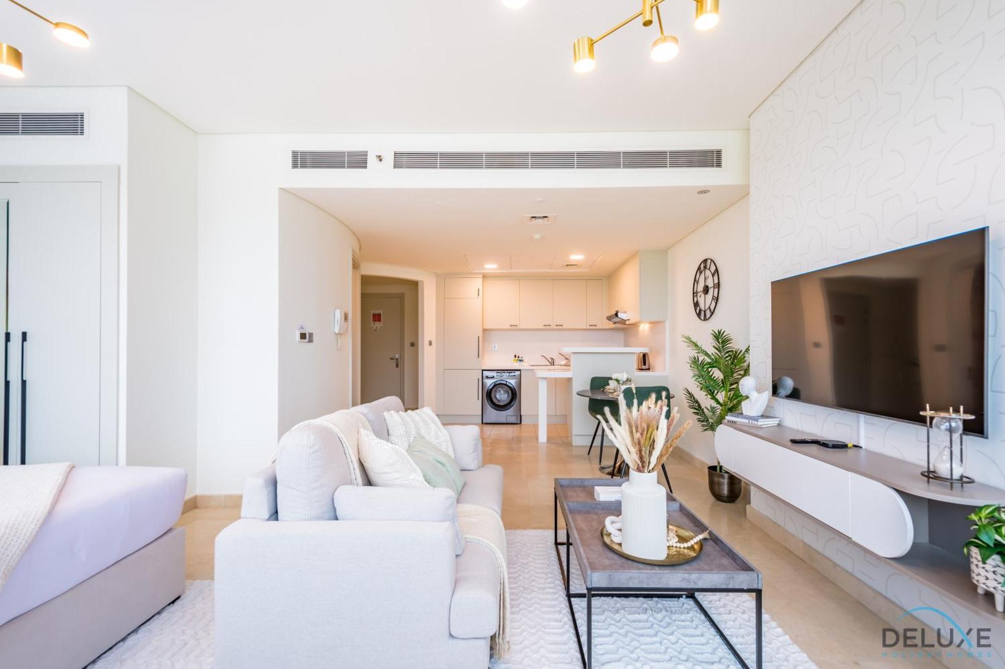 Limited Time Stylish With Great Amenities By Deluxe Homes