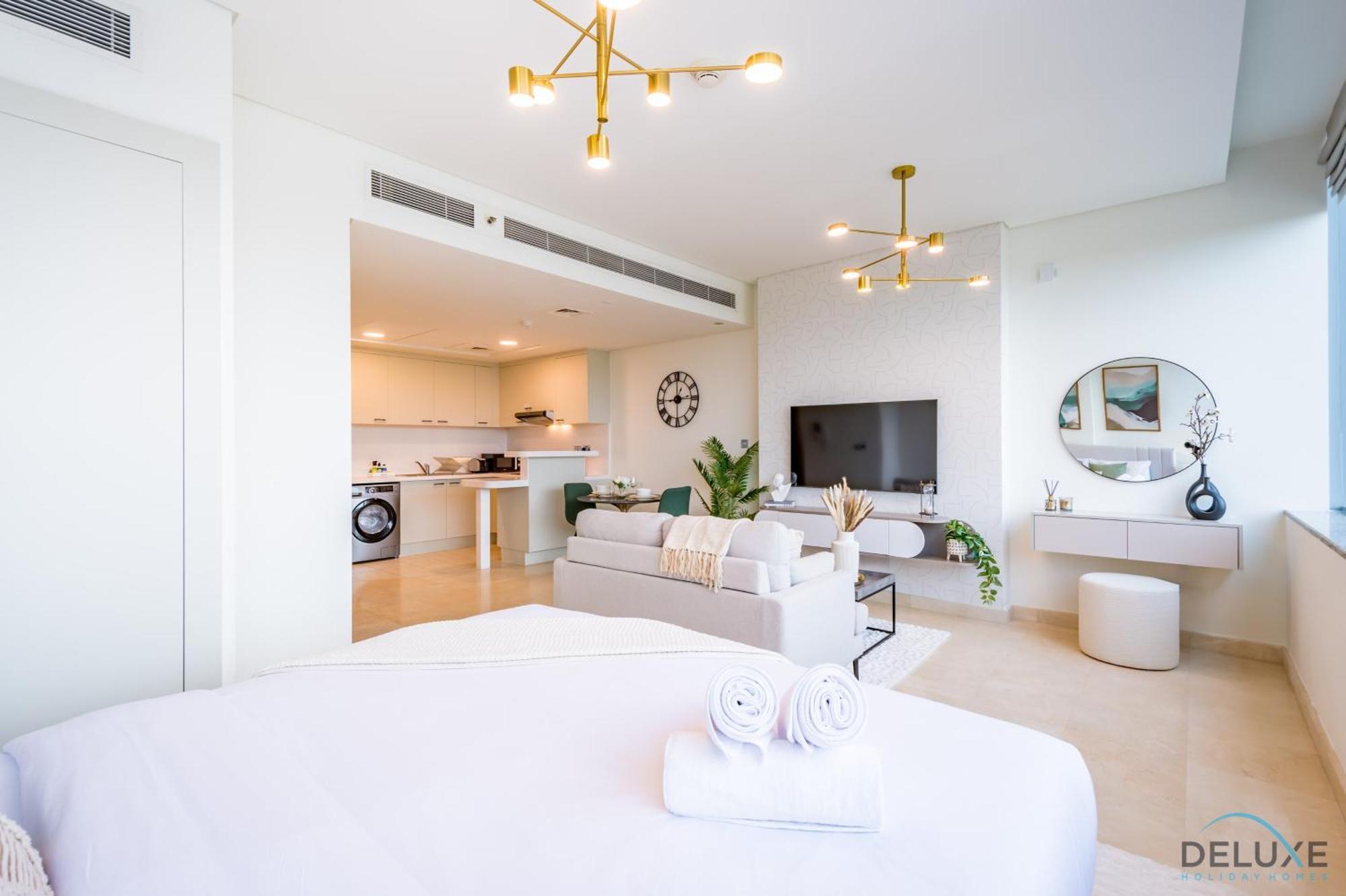 Limited Time Stylish With Great Amenities By Deluxe Homes