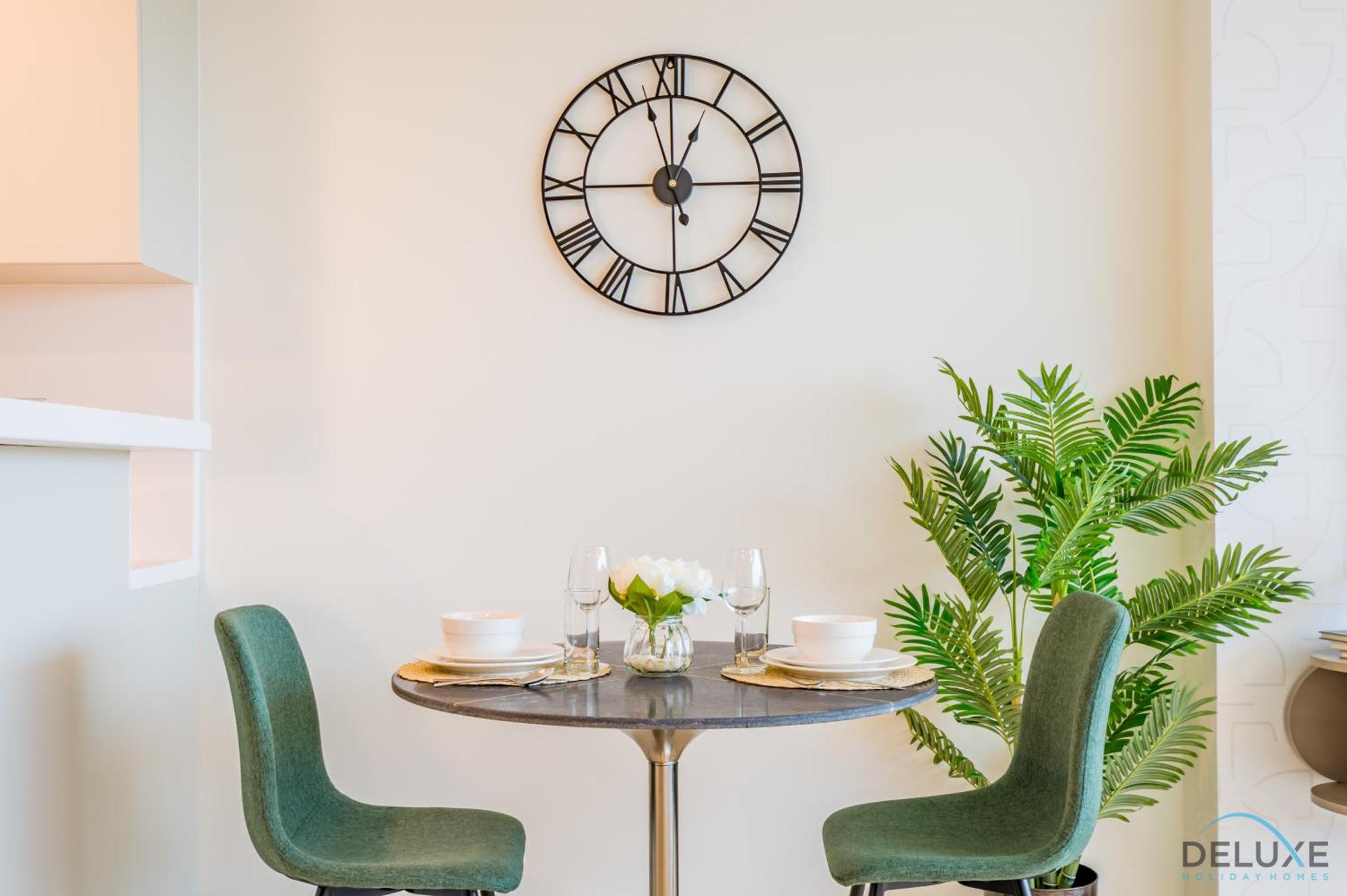 Apartment Limited Time Stylish With Great Amenities By Deluxe Homes *