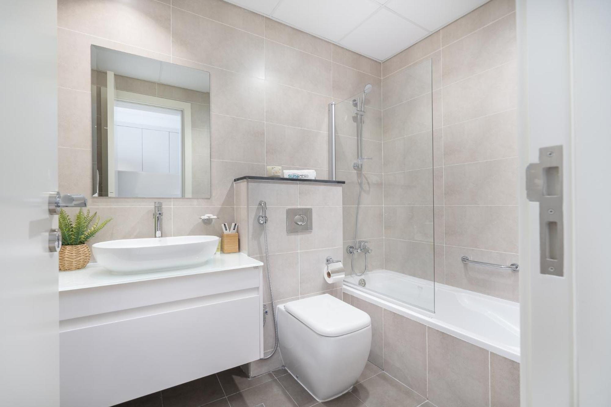 Apartment Floral Charm In Damac Hills By Suiteable Dubai