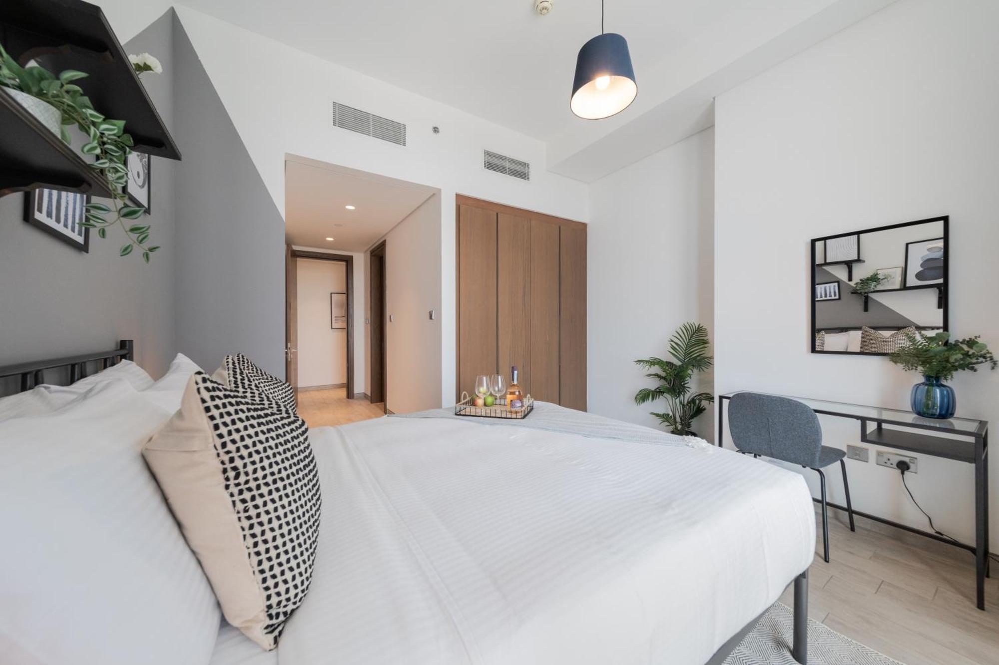 Eden's Homes & - Millennium Atria Residences *