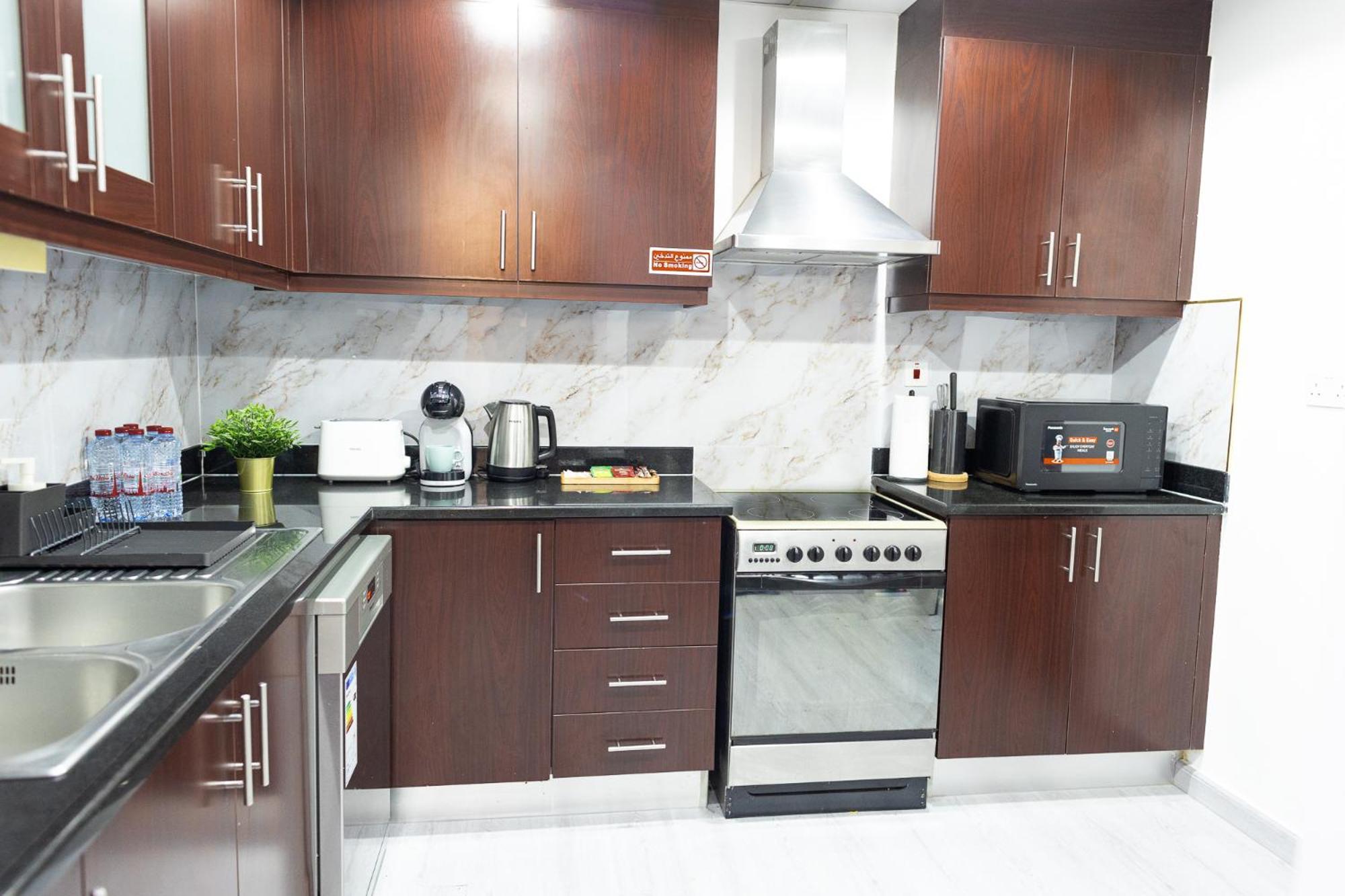 On Jbr By Happy Season Apartment *