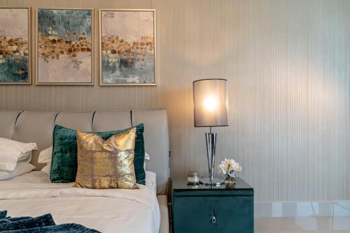 Daire Spectacular Views Of Burj & Fountain - 2 Br *