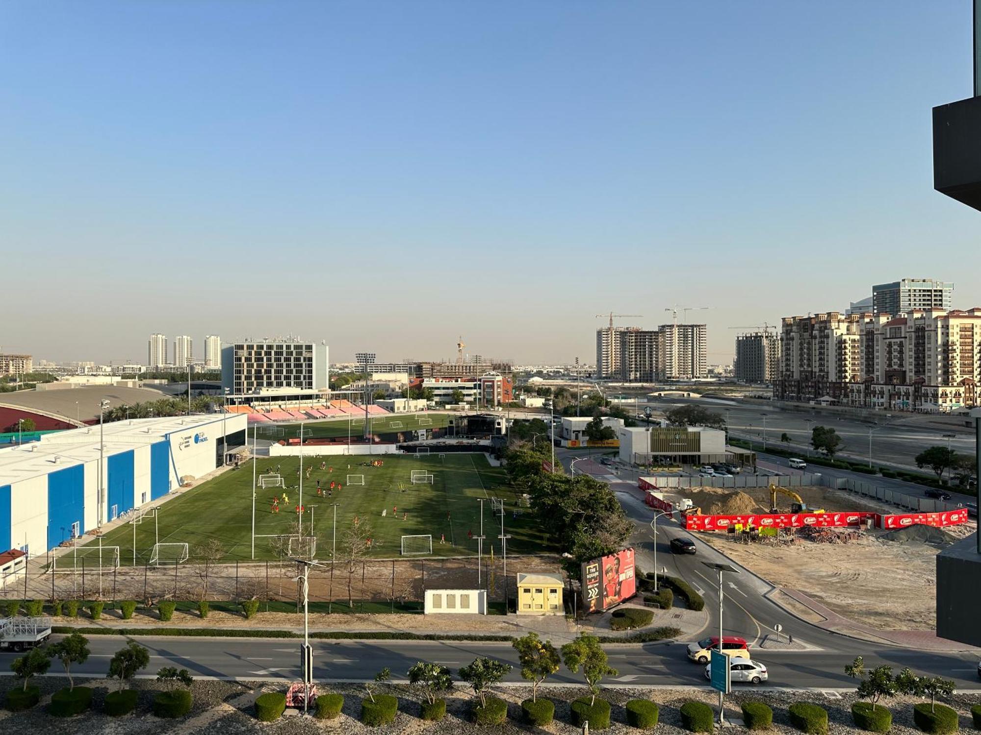 Studio In Sports City Low Price *
