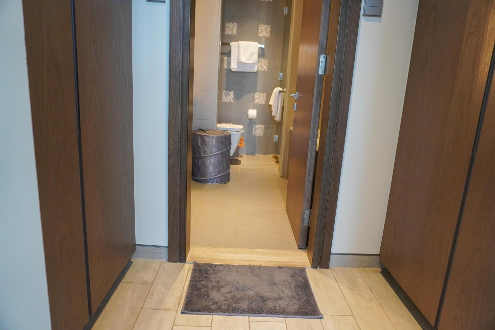 Apartment 2-bedroom Unit - Business Bay *