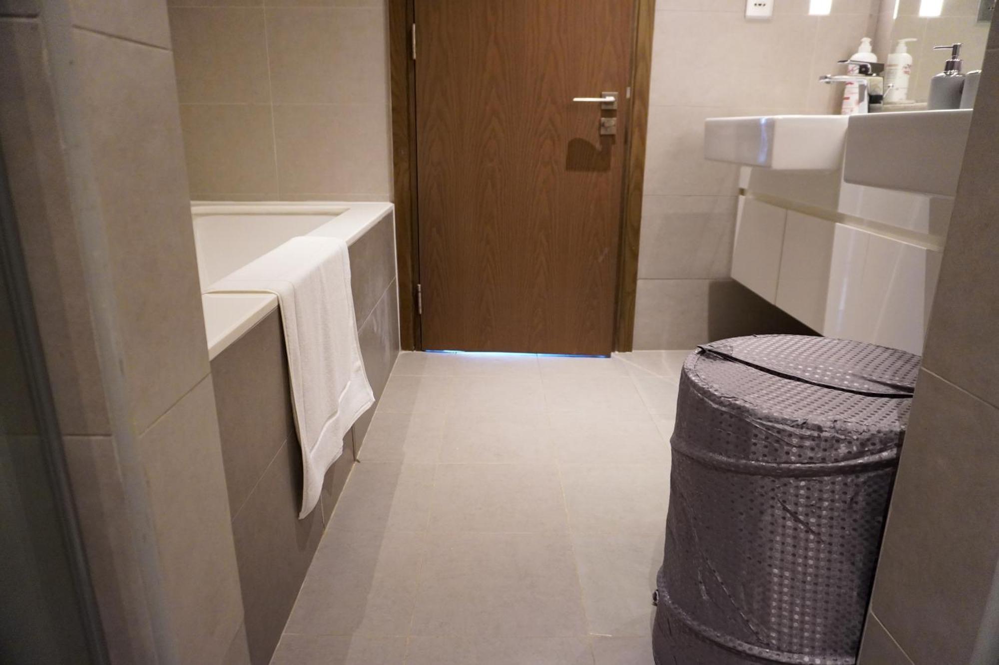 2-bedroom Unit - Business Bay *