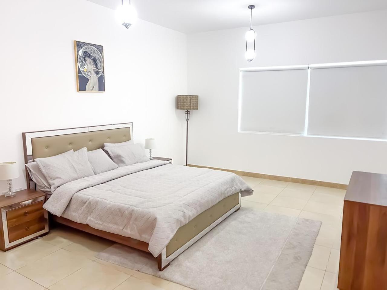 Elegant And Stylish 1bedroom Dubai