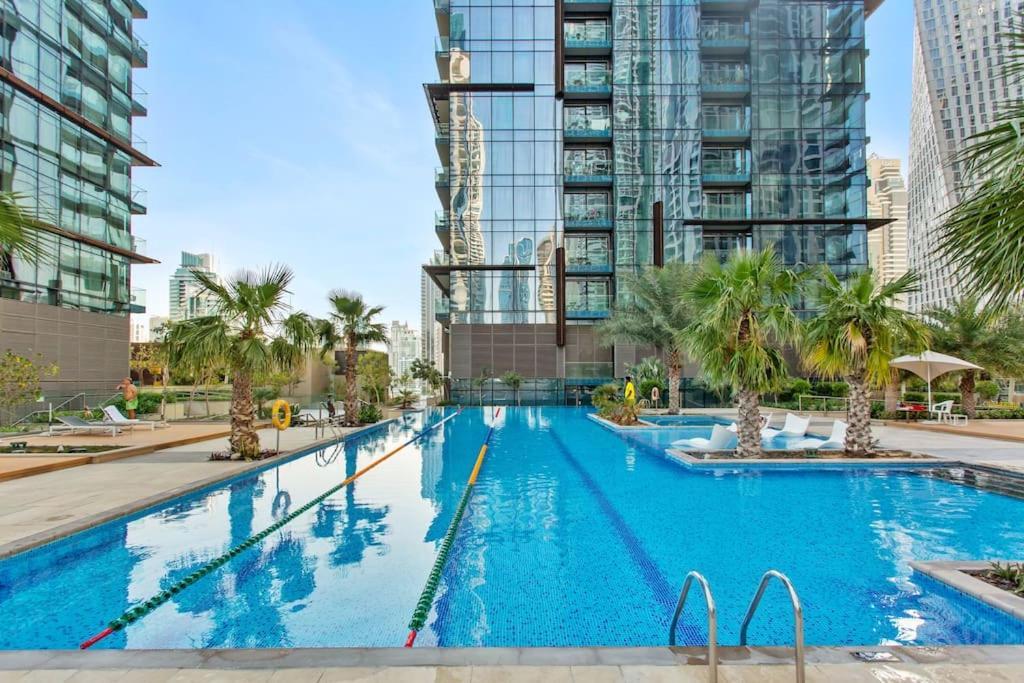 Marina Gate - Stunning 56 Floor Full Sea Views Daire *