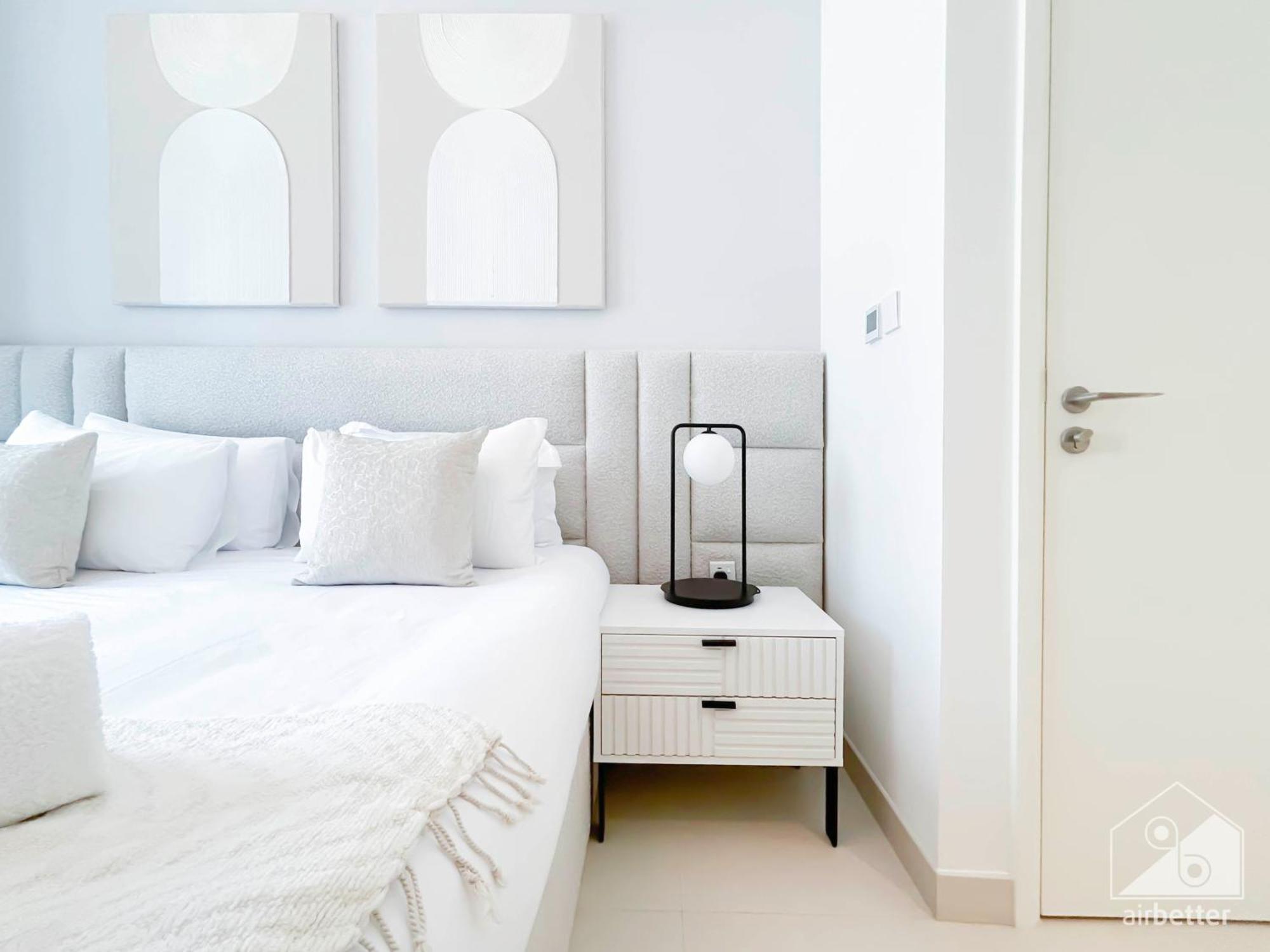 Luxury Burj Crown 4bedroom Balcony & Downtown View Daire