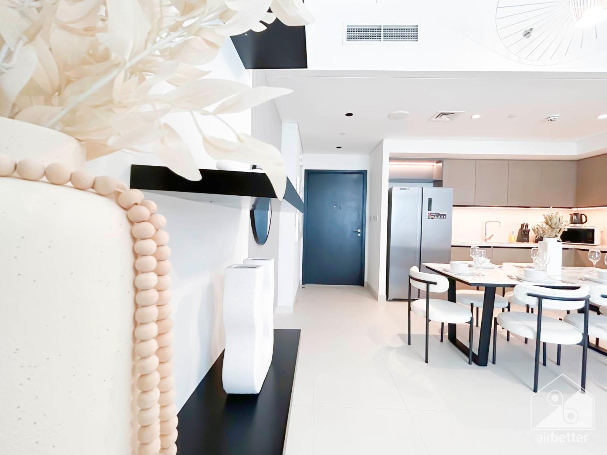Luxury Burj Crown 4bedroom Balcony & Downtown View Dubai