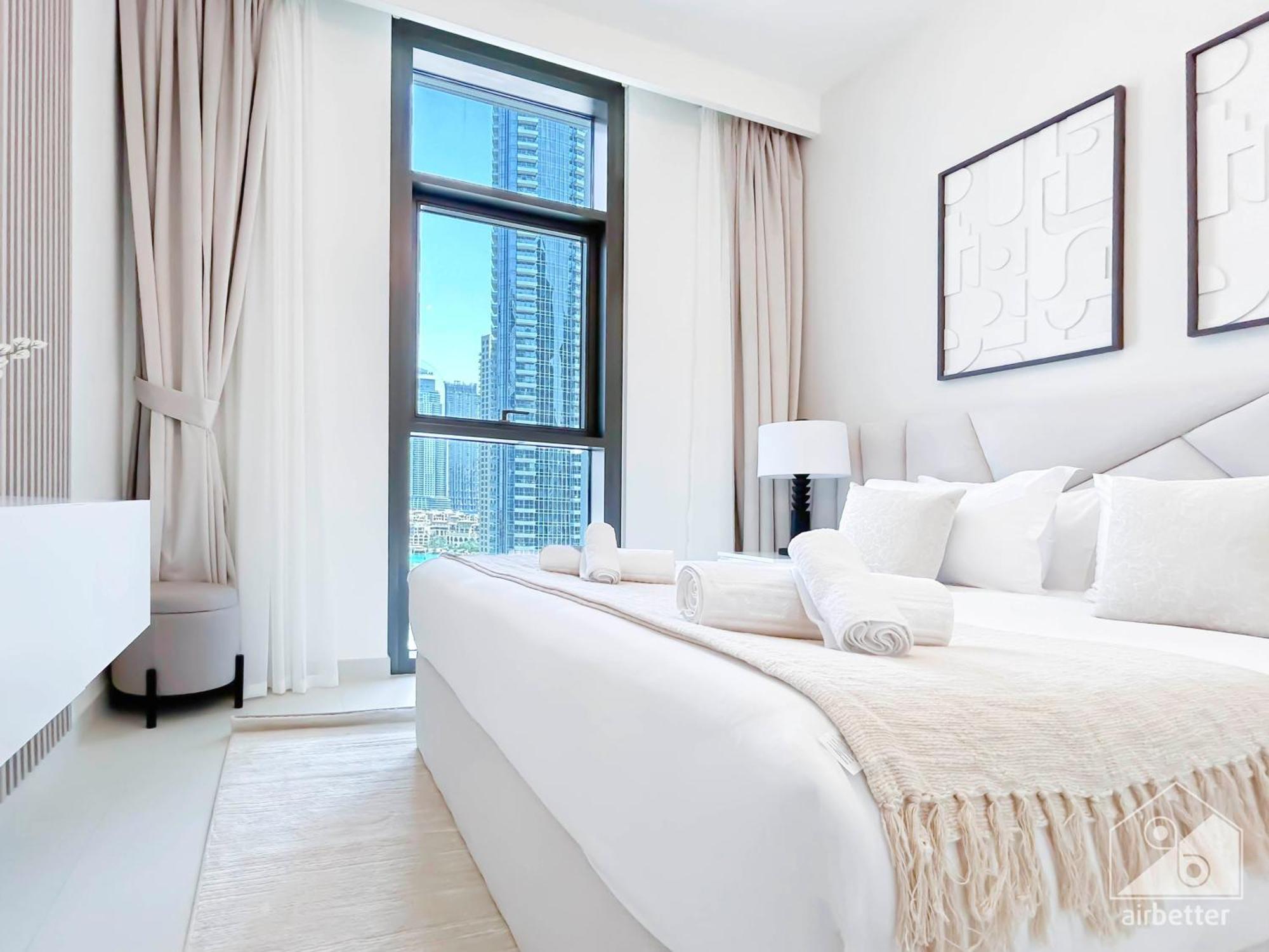 Luxury Burj Crown 4bedroom Balcony & Downtown View Dubai
