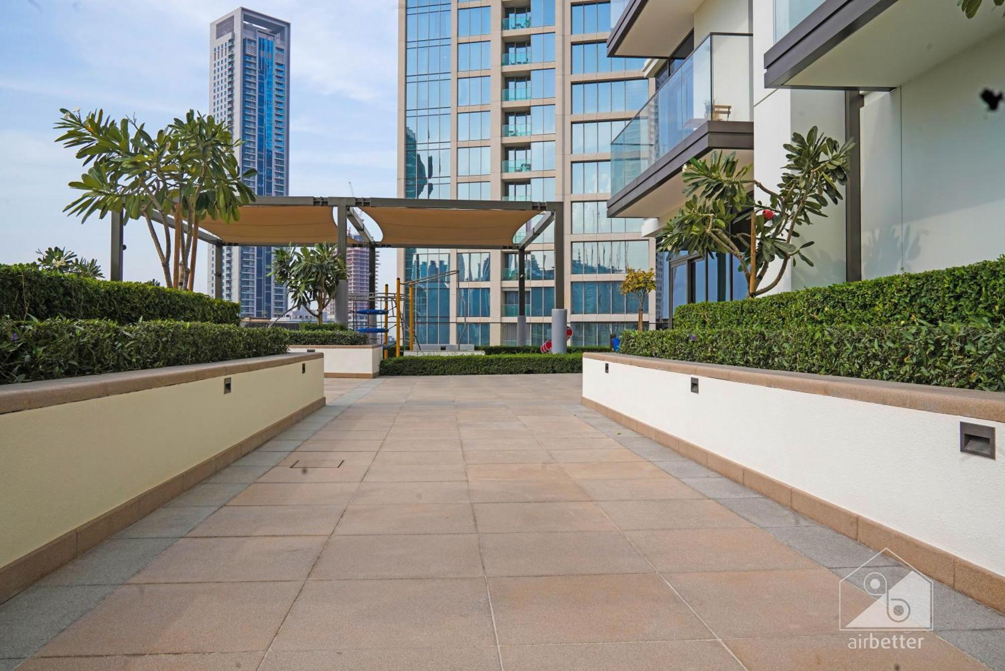 Daire Luxury Burj Crown 4bedroom Balcony & Downtown View Dubai