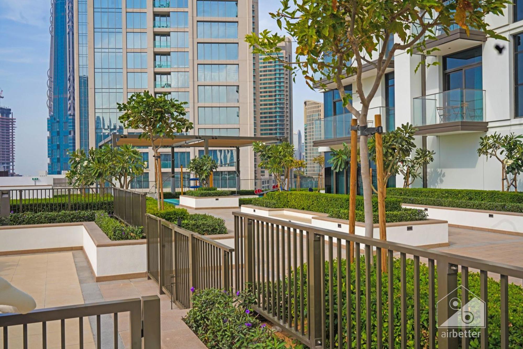 Daire Luxury Burj Crown 4bedroom Balcony & Downtown View