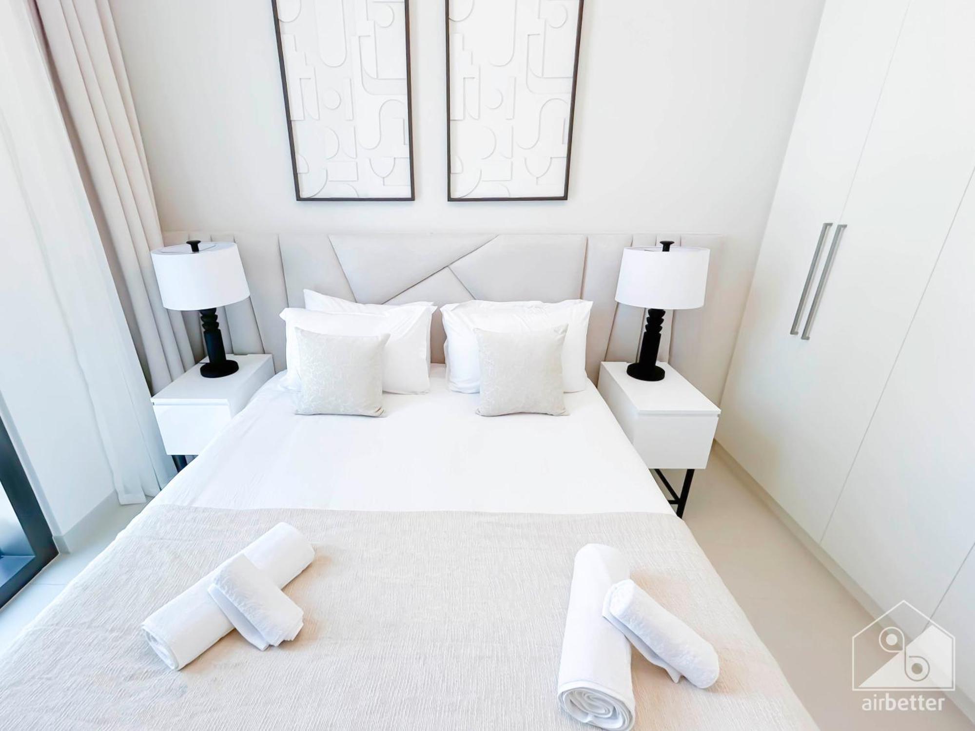 Daire Luxury Burj Crown 4bedroom Balcony & Downtown View Dubai