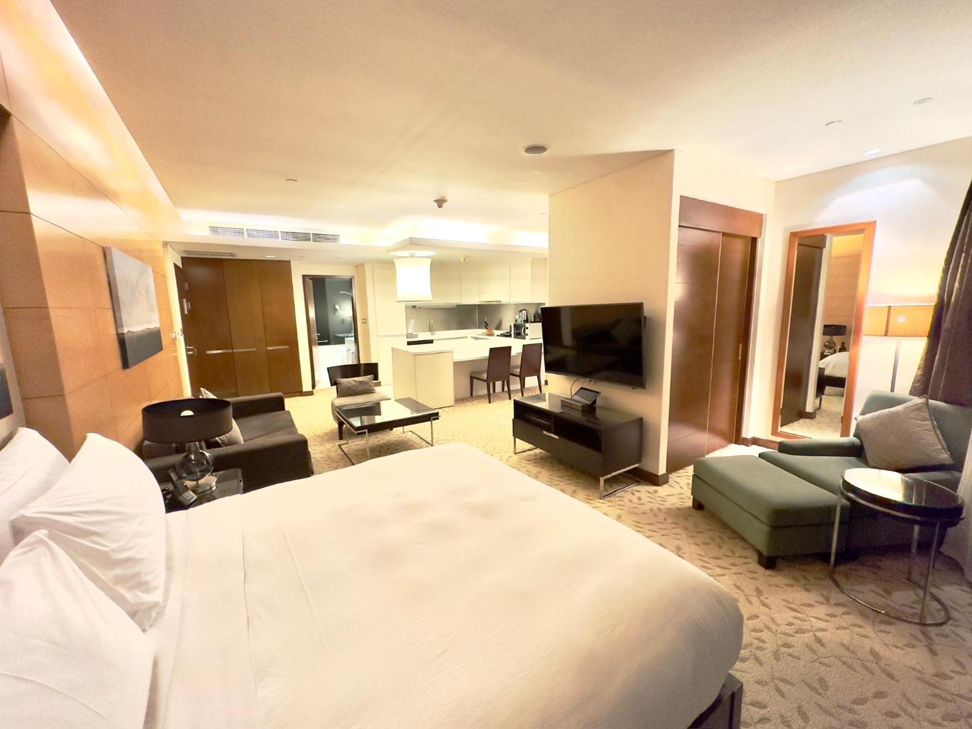 Fashion Avenue - Formerly Address Mall Apartment Dubai