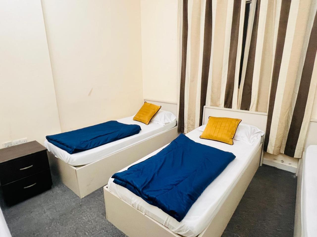Hostel Short Term Tourist Place *