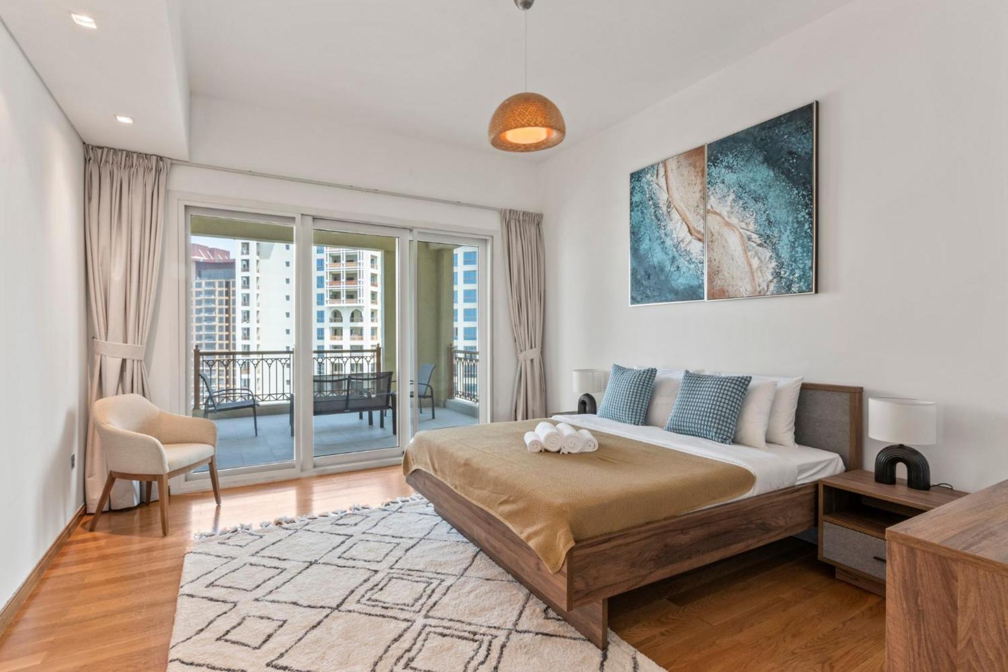 Apartment Luxurious 2br In The Palm Jumeirah Dubai
