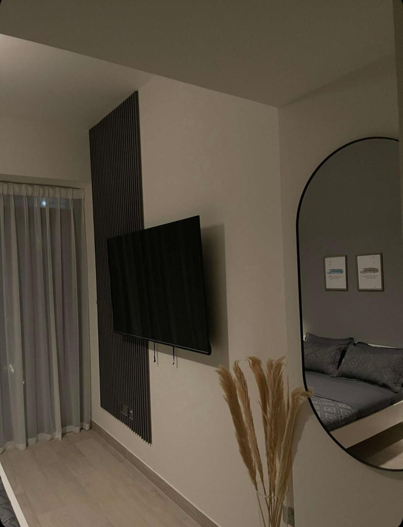 Chic Apartment, Maydan Riviera Apartment