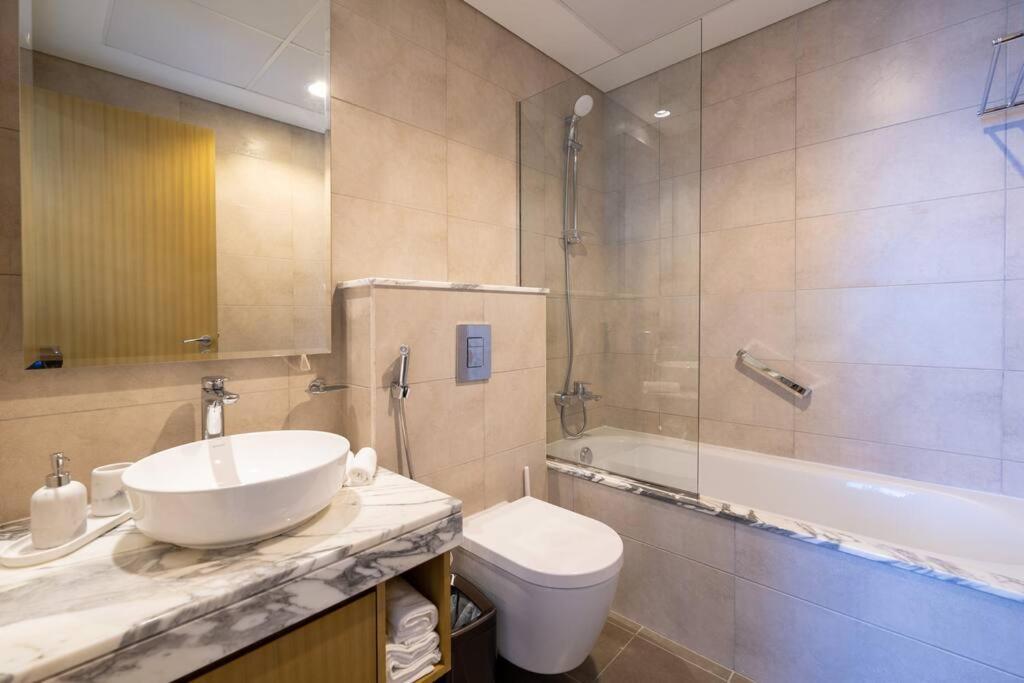 Elegant 2 Bedroom In Aykon City Tower C Dubai