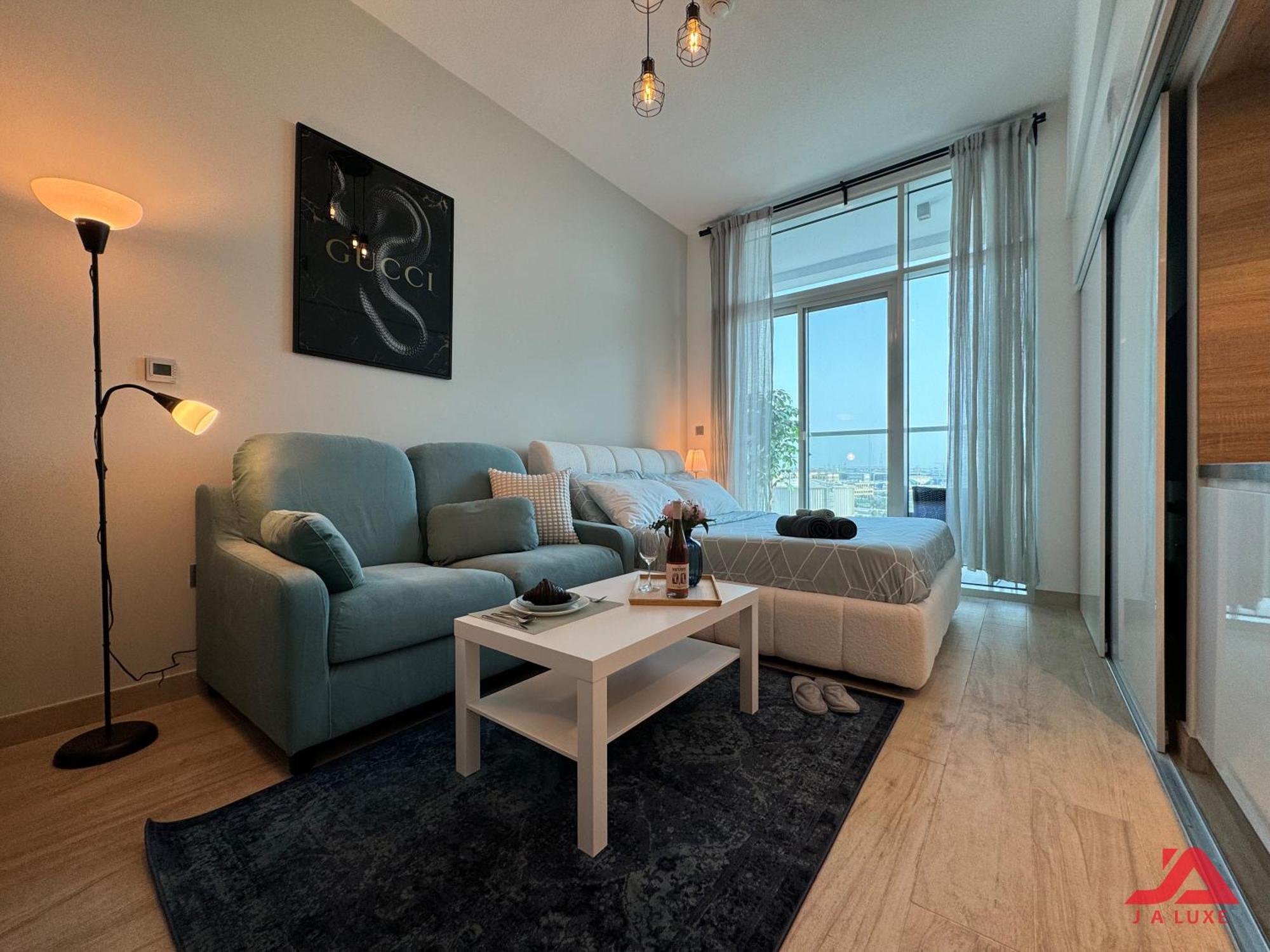 Apartment Warm Cozy Partial Sea View In Marina With Modern Gym & Pool, Steps To Jbr Beach, Marina Walk & Metro Dubai