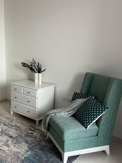 2br + Maid With Fantastic View Daire