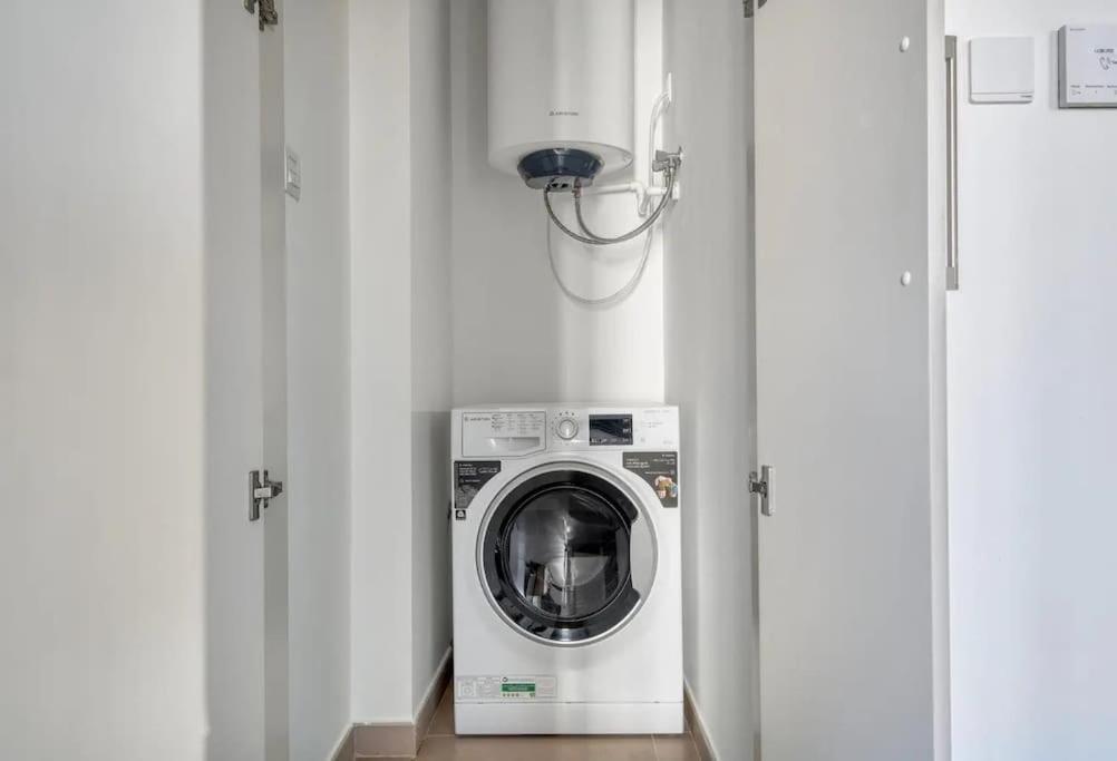 Stylish Unit In *