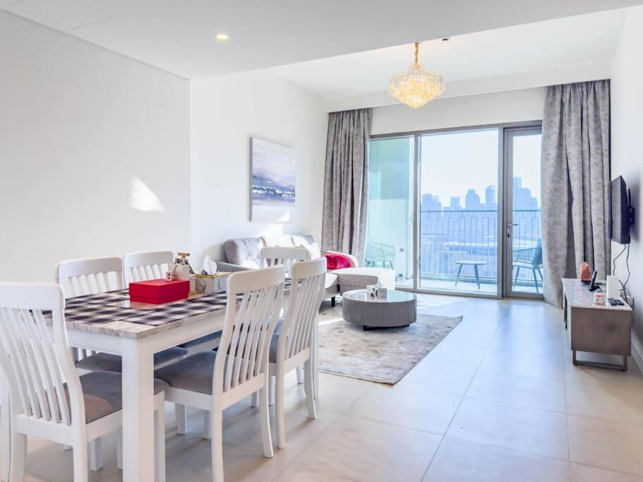 Downtown Views Live At Mall Apartment Dubai