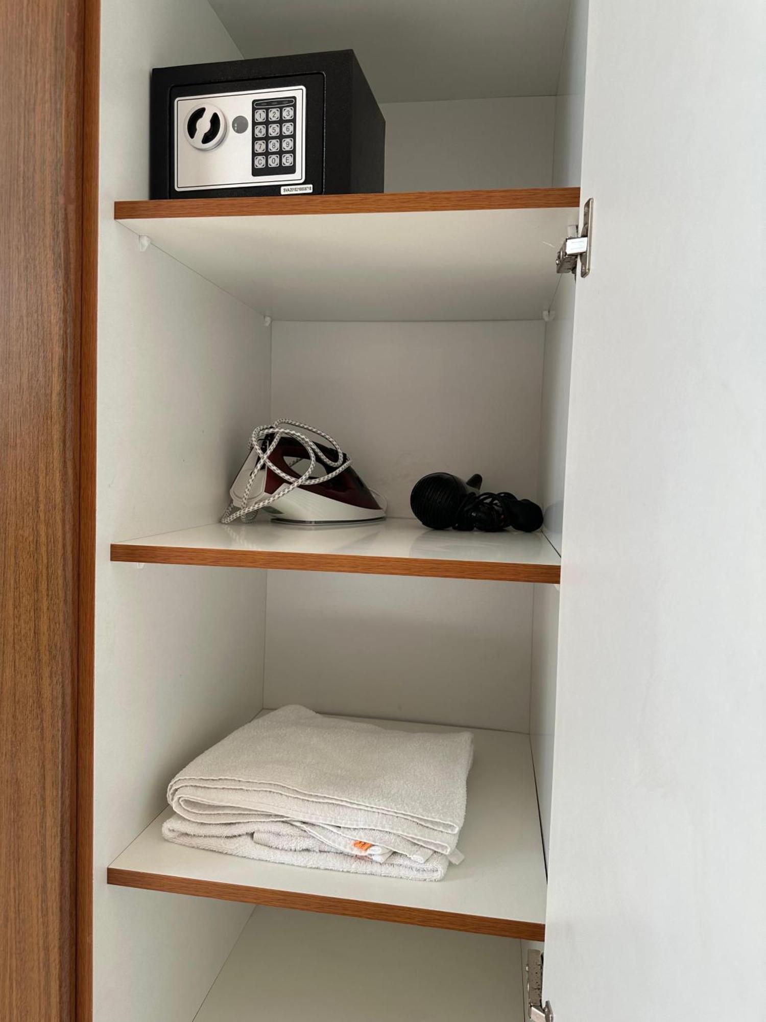 Private With Kitchen, Bathroom, Pool, Parking, Free Gym * Dubai