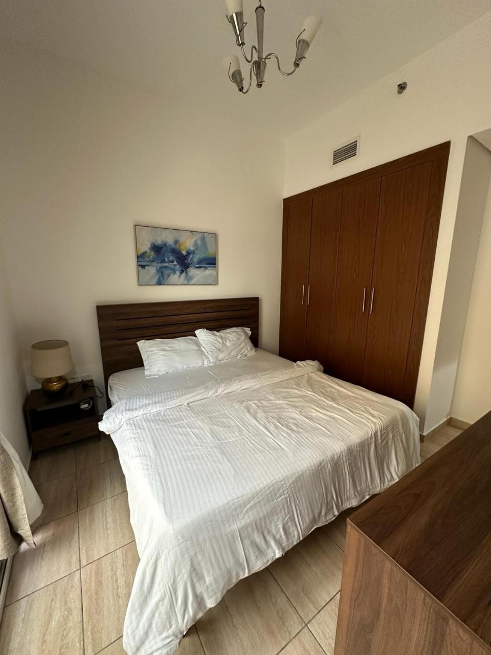 Private With Kitchen, Bathroom, Pool, Parking, Free Gym