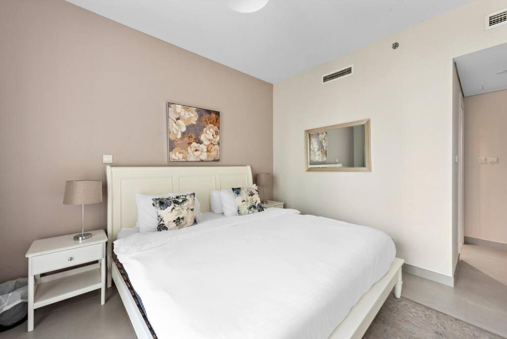 First Class 3br Expansive Luxury Haven *
