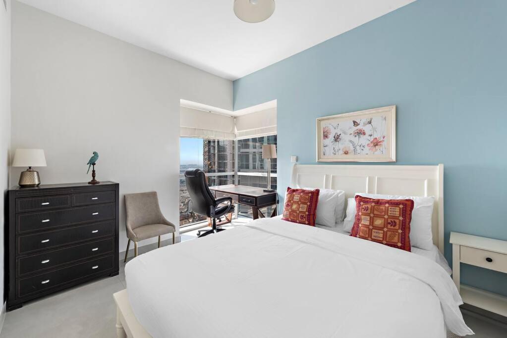 First Class 3br Expansive Luxury Haven