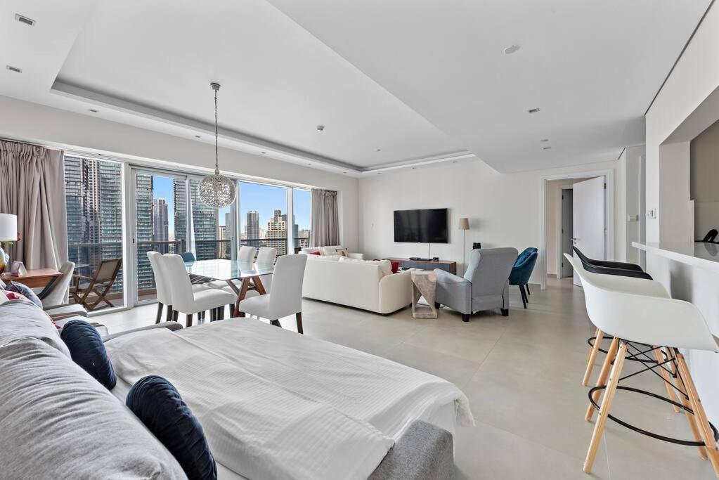 First Class 3br Expansive Luxury Haven Apartment *